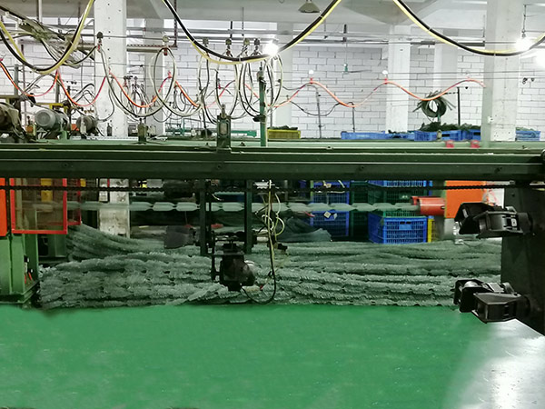 生產(chǎn)設(shè)備